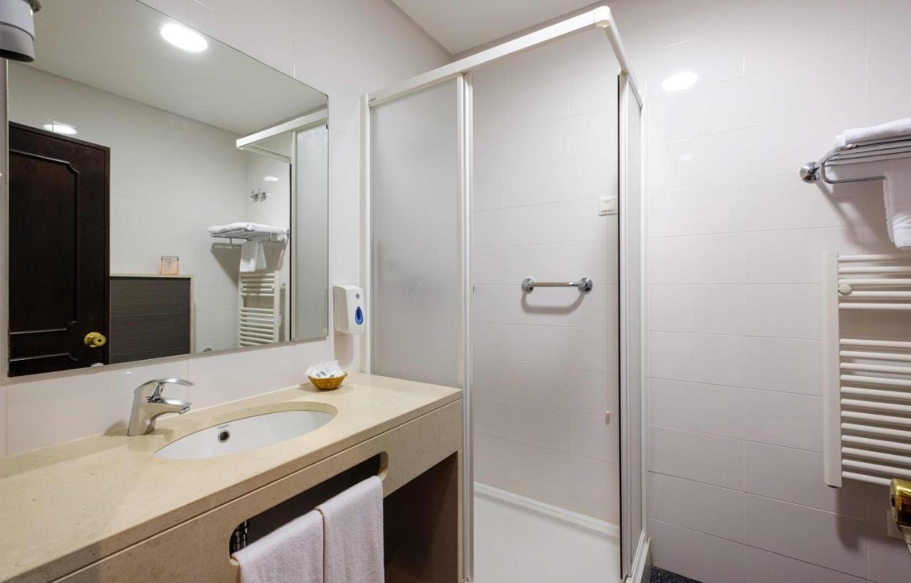 Catolica Hotel Fatima Exterior photo
